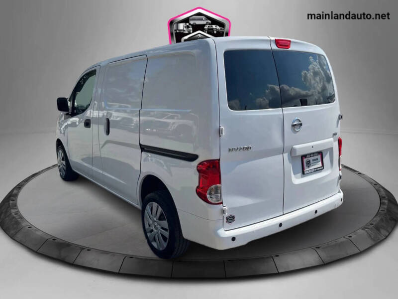 2021 Nissan NV200