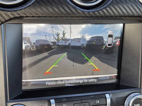 2022 Ford Mustang EcoBoost