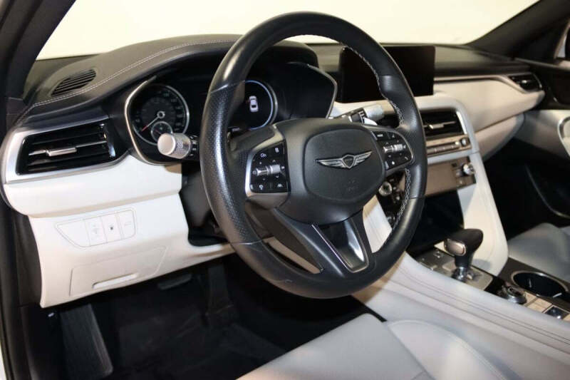 2024 Genesis G70