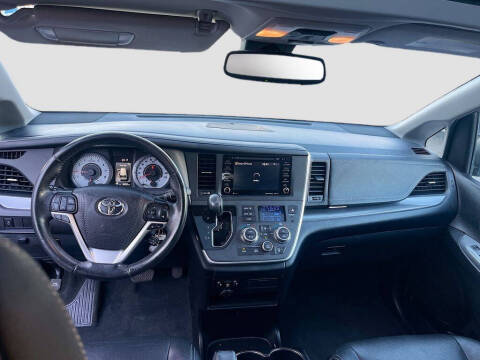2020 Toyota Sienna