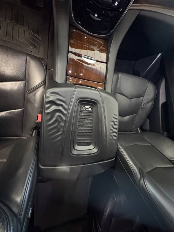 2018 Cadillac Escalade Premium Luxury