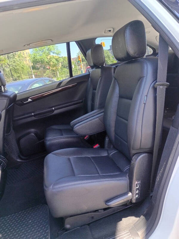 2012 Mercedes-Benz R-Class R 350