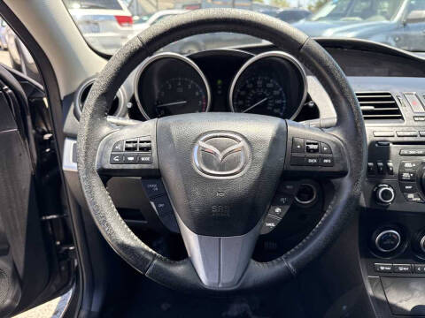 2013 Mazda MAZDA3 i Touring
