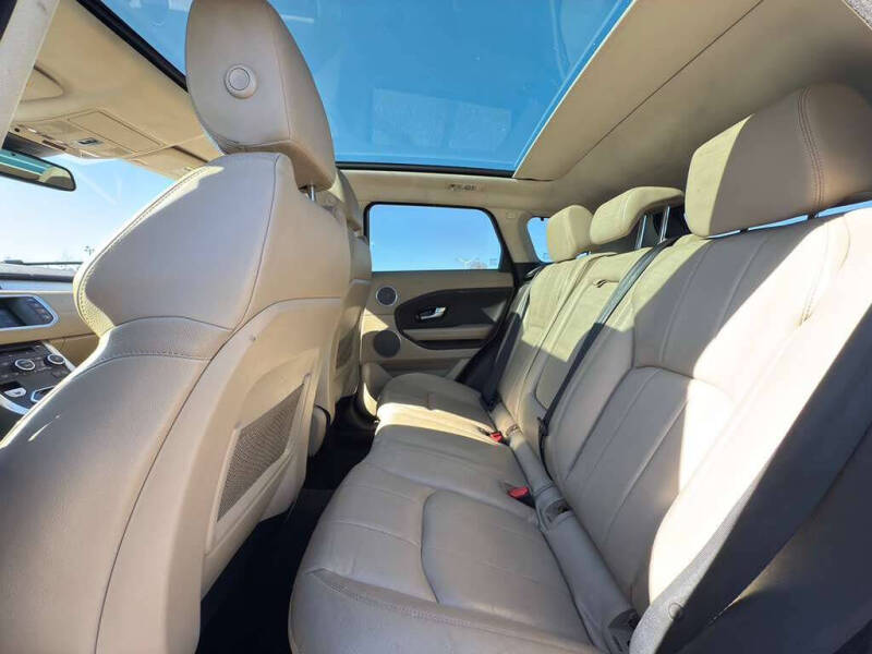 2016 Land Rover Range Rover Evoque SE