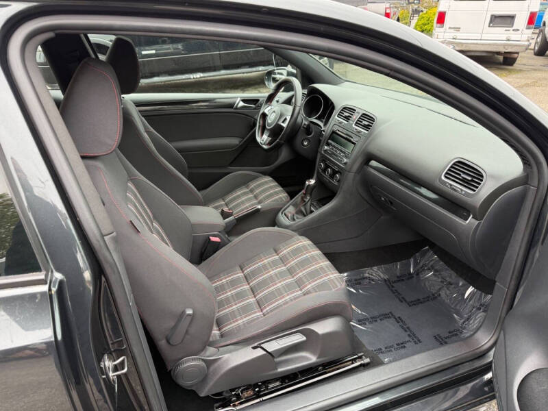 2012 Volkswagen GTI Base PZEV