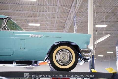 1957 Ford Thunderbird