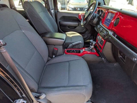 2021 Jeep Gladiator Willys