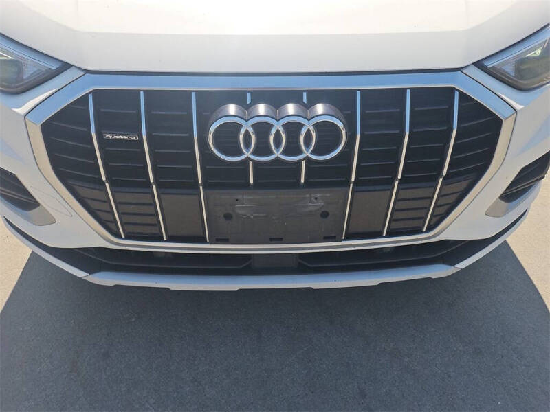 2021 Audi Q3 quattro Premium 40 TFSI