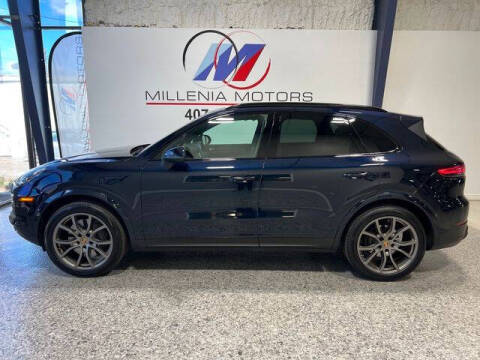 2023 Porsche Cayenne Platinum Edition