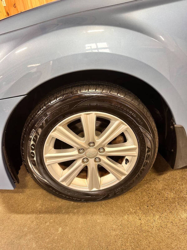 2012 Subaru Legacy 2.5i Premium