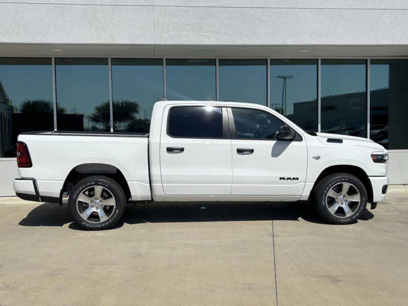 2026 RAM 1500 Express