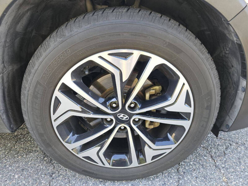 2019 Hyundai Santa Fe Limited 2.0T