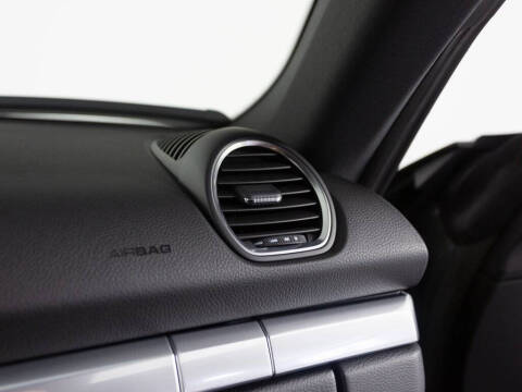 2025 Porsche 718 Cayman