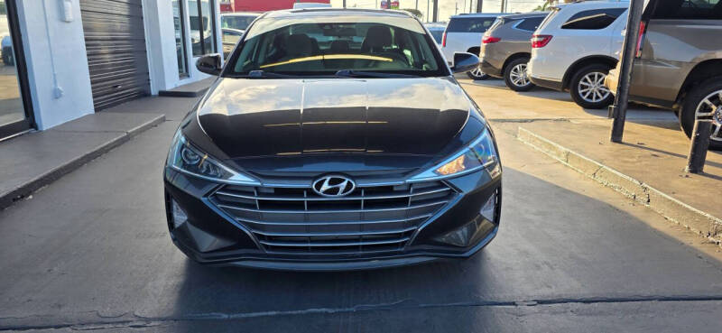 2020 Hyundai Elantra