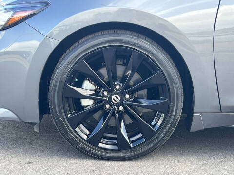 2021 Nissan Maxima 3.5 SR