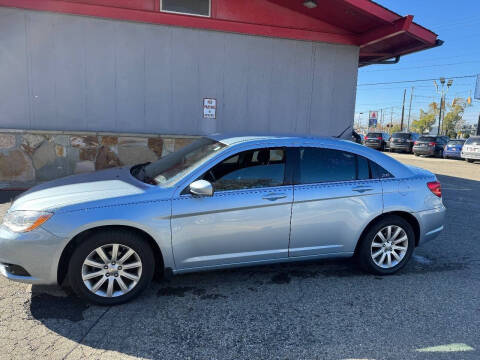 2013 Chrysler 200 Touring