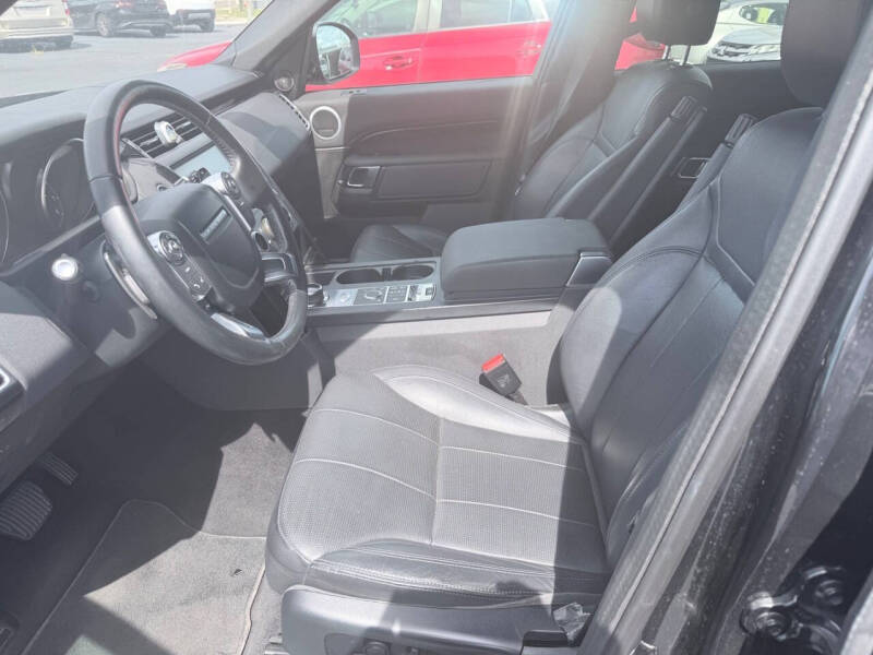 2018 Land Rover Discovery SE