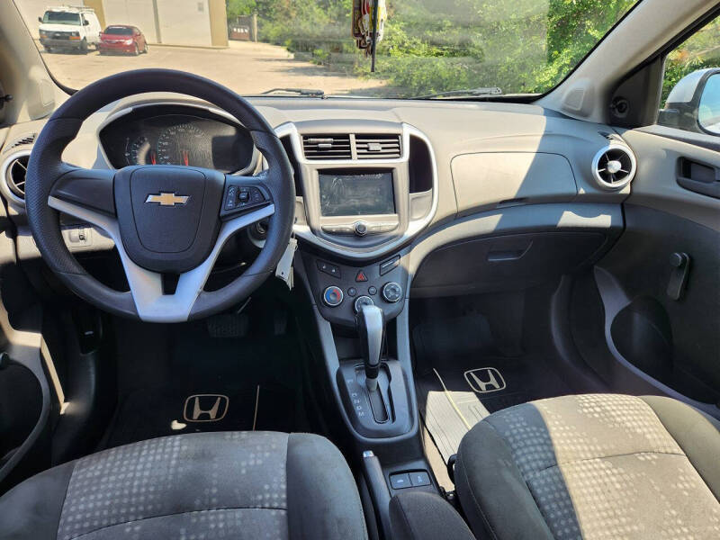 2018 Chevrolet Sonic LS Auto