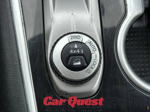 2020 Nissan Pathfinder SV