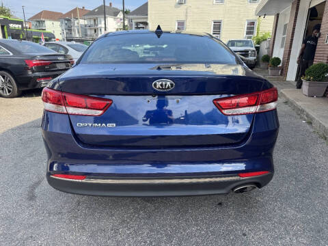 2018 Kia Optima LX