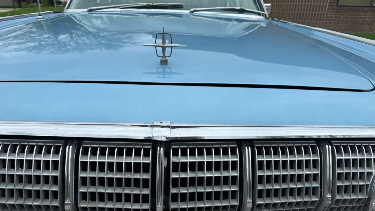 1964 Lincoln Continental 21