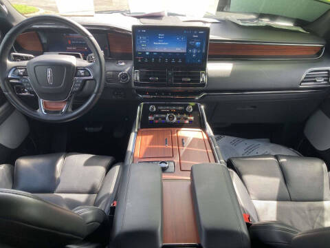 2024 Lincoln Navigator L Reserve