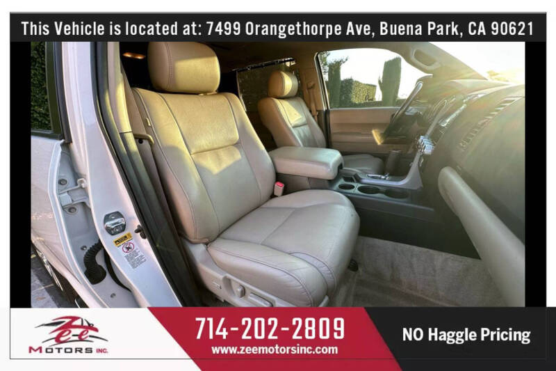 2011 Toyota Sequoia Platinum