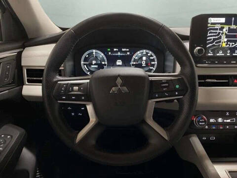 2025 Mitsubishi Outlander PHEV SEL