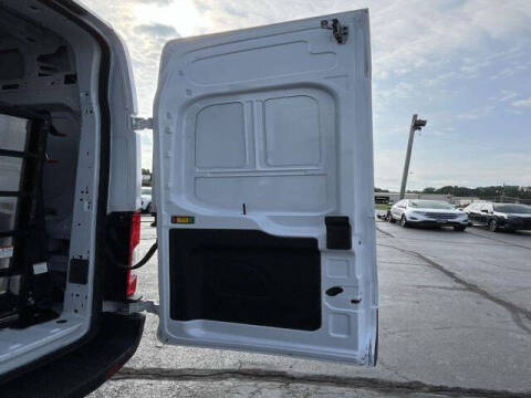 2022 Ford Transit 250