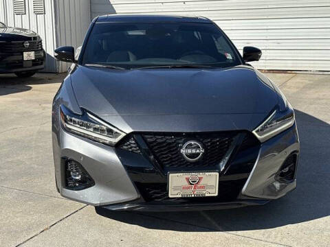 2023 Nissan Maxima 3.5 SR