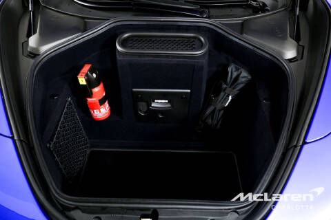 2022 McLaren 720S Spider Performance