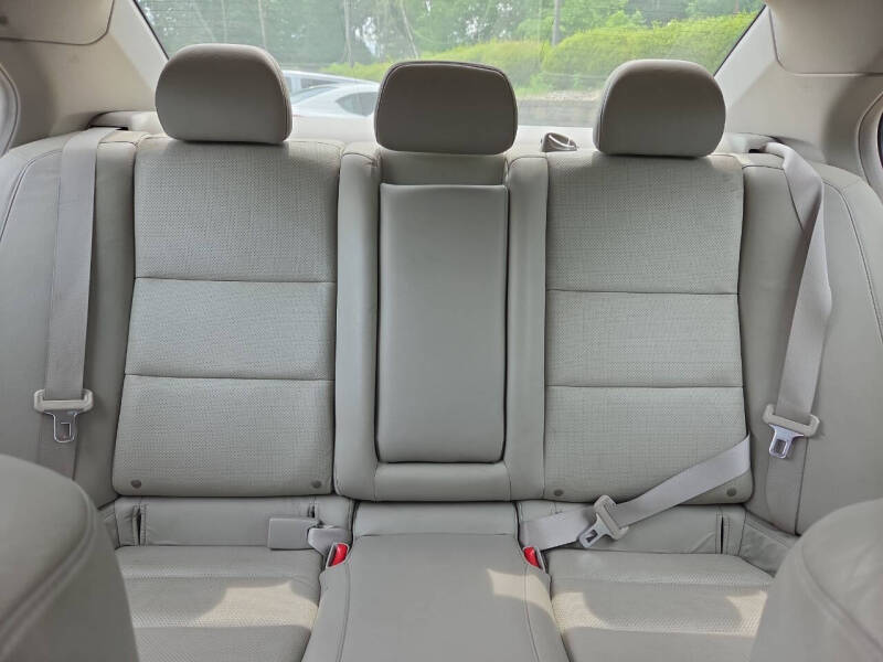 2010 Acura TSX V-6 w/Tech
