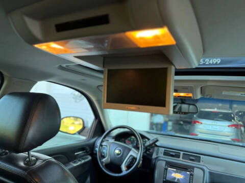 2013 Chevrolet Suburban LT