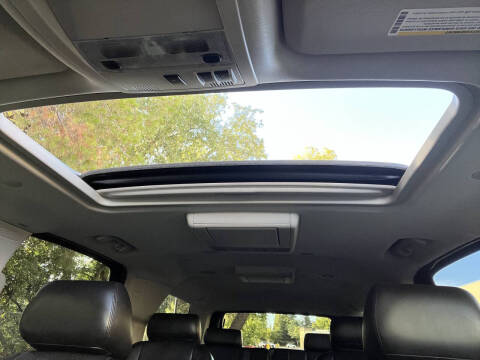 2010 Cadillac Escalade ESV Premium