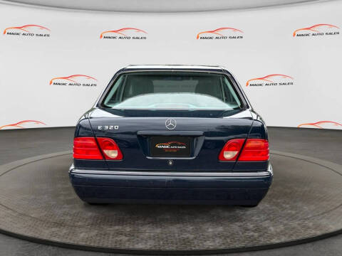 1999 Mercedes-Benz E-Class E 320