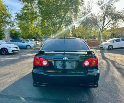 2004 Toyota Corolla