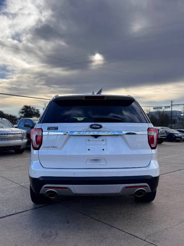 2017 Ford Explorer Limited