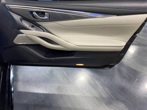 2017 Infiniti Q60 3.0T Premium