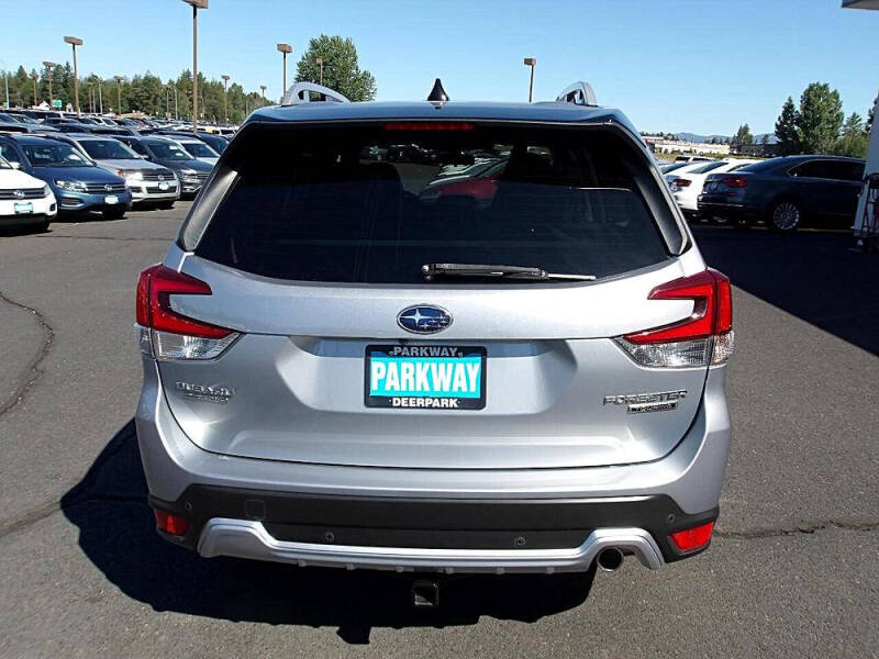 2024 Subaru Forester Touring