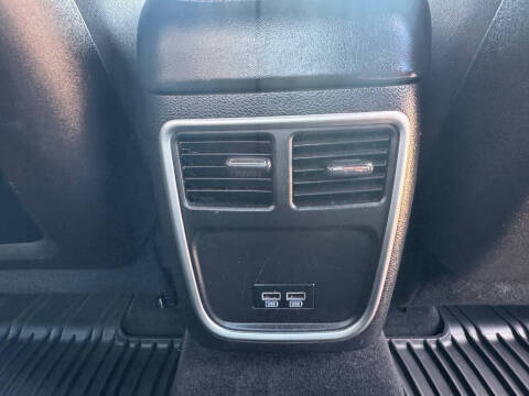 2015 Dodge Charger SXT