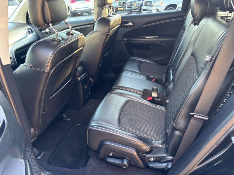 2018 Dodge Journey Crossroad