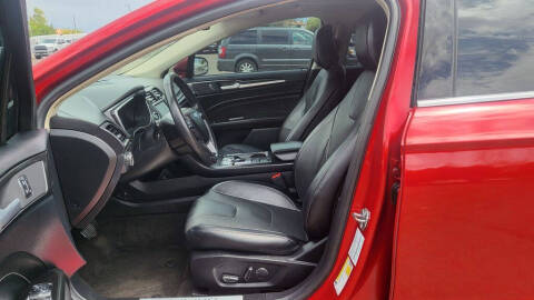 2020 Ford Fusion Energi Titanium