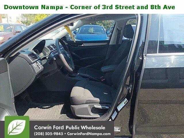 2013 Volkswagen Passat