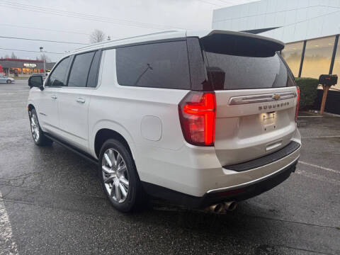 2021 Chevrolet Suburban High Country