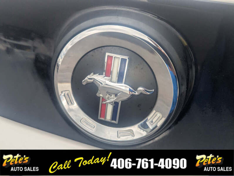 2013 Ford Mustang V6 Premium