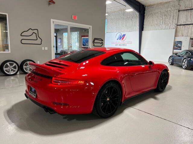 2015 Porsche 911 Carrera GTS