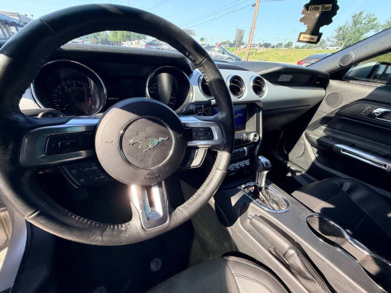 2017 Ford Mustang EcoBoost Premium