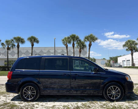 2017 Dodge Grand Caravan SXT