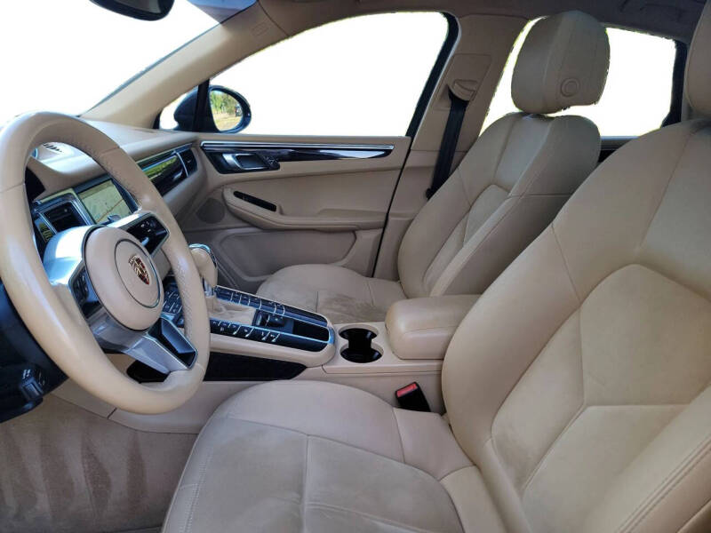 2015 Porsche Macan S