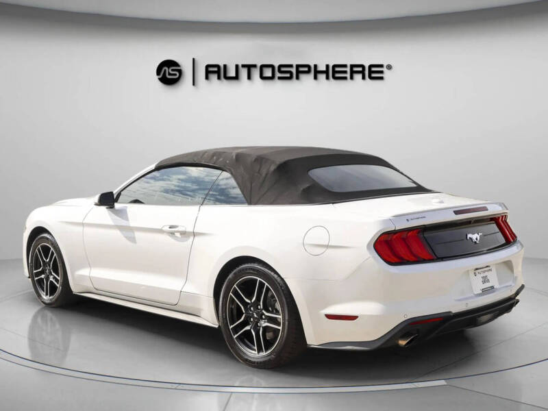 2020 Ford Mustang